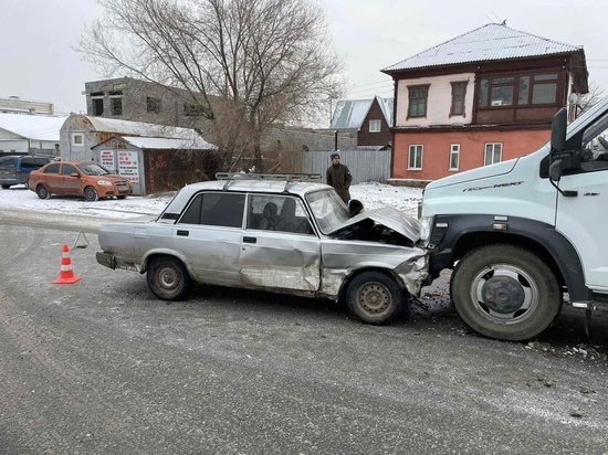 В Оренбурге в результате ДТП погиб 64-летний водитель