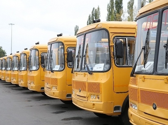 В начале 2023 года Башкортостан получит школьные автобусы и кареты скорой помощи