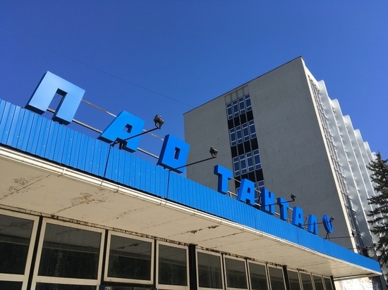 В Саратове неизвестные в трех местах подожгли завод "Тантал"