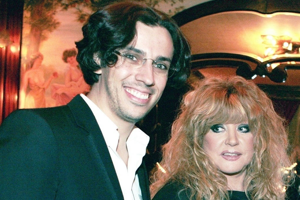 Pugacheva told how she copes with the “harassment” of her family