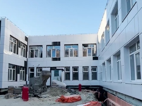 «Здание фактически качалось»: Вячеслав Гладков объяснил срыв сроков сдачи детского сада № 85 в Белгороде