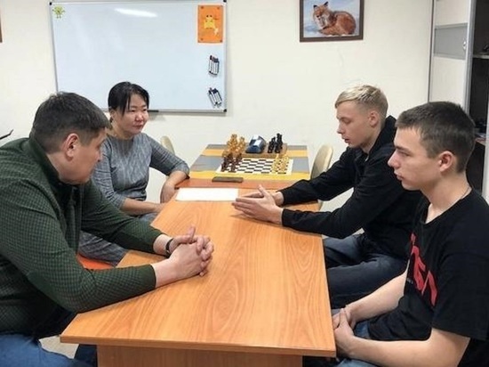 В Улан-Удэ студенты обсудили цифровизацию баскетбола с самым высоким депутатом