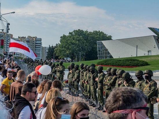 В Белоруссии решили ввести уголовную ответственность за дискредитацию армии