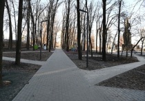 В Белгороде продолжают обустраивать Пушкинскую аллею возле БГТУ им