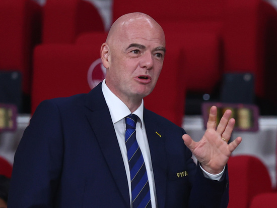 Президент ФИФА пытается оправдаться перед спонсорами