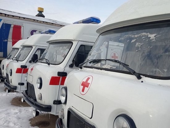 Костромская служба «Скорой помощи» получила 12 новых машин на базе «ГАЗ» и «УАЗ»