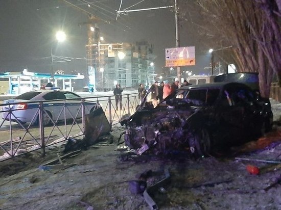 В жутком ДТП в Новосибирске за рулем «Субару» погибла 19-летняя модель