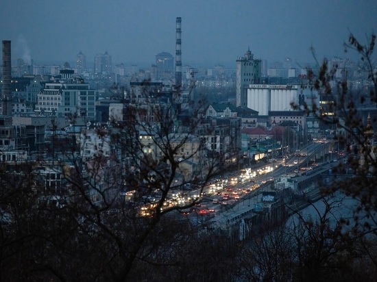Украинские власти рассказали, сколько будет работать связь в случае блэкаута