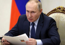 Президент России Владимир Путин в ходе встречи с СПЧ заявил, что Москва рассматривает ядерное оружие в качестве защитной меры