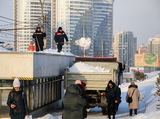 В Новосибирск поступила 21 новая дорожная машина