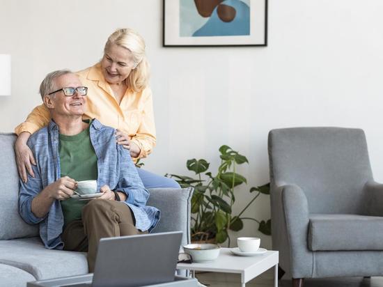 Более 10 тысяч раз жители Подмосковья оформили выплату к юбилею семейной жизни