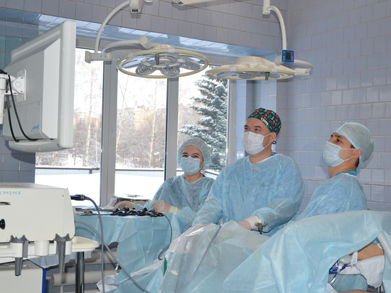 В Чебоксарах врачи провели уникальную операцию 23-летней пациентке