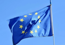Politico со ссылкой на поступившие в распоряжение документы сообщает, что ЕС собирается расширить санкции в отношении товаров, используемых Россией в своей авиационной и космической индустрии
