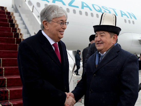 В Бишкек прибыл президент Казахстана Касым-Жомарт Токаев