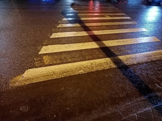 Водитель иномарки в Ельце сбил пешехода на переходе