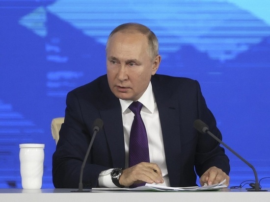 Путин: Запад любыми способами стремится сохранить доминирование