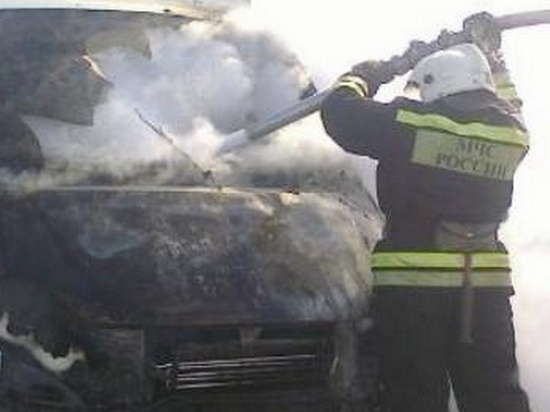 В райцентре под Воронежем в гараже сгорела ГАЗель