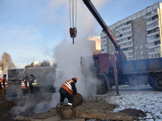 Костромские ремонты: в городе продолжают устранять дефекты на тепловых сетях