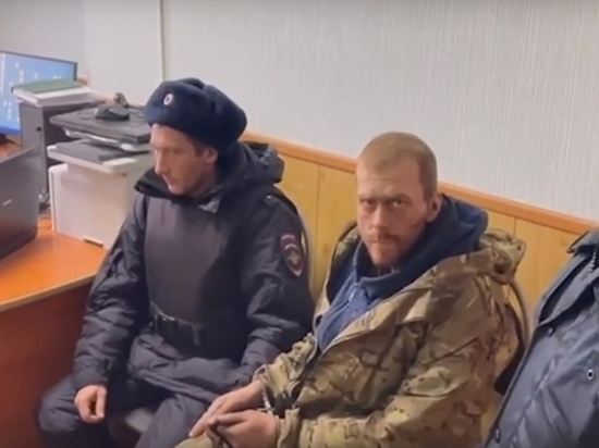 Стрелок из Новошахтинска объяснил, почему обстрелял полицейских