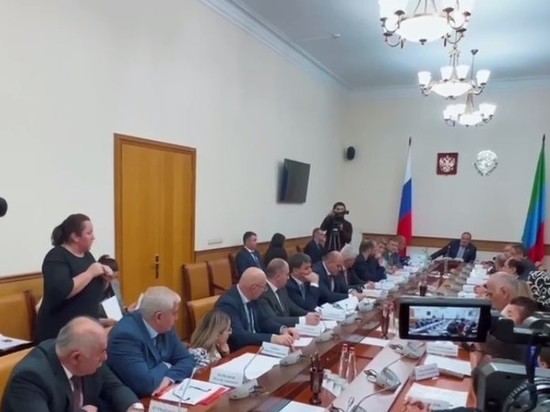 Глава Дагестана провёл заседание Совета по делам инвалидов
