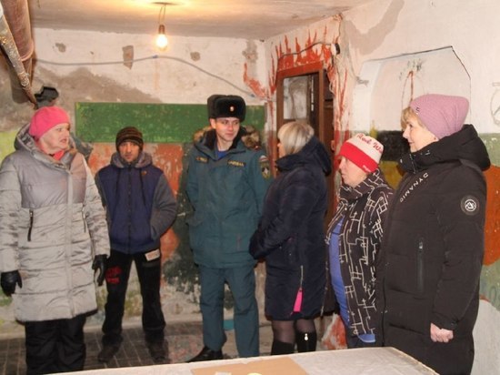 В Волоконовке провели тренировочные учения по перемещению в подвал