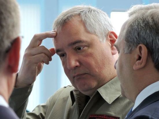 Рогозин рассказал об обстреле его автомобиля ВСУ под Угледаром