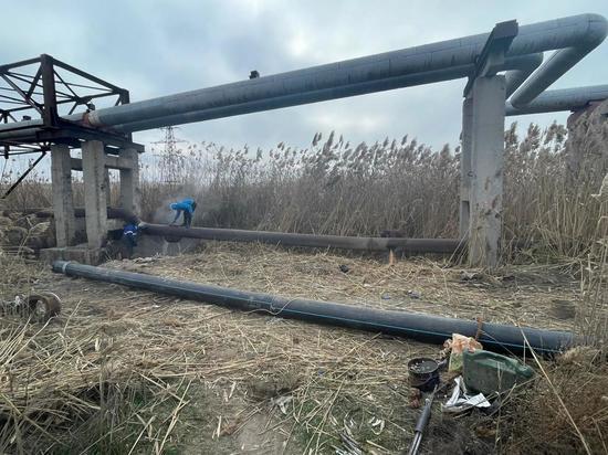 В Астрахани чиновники ввели режим ЧС для замены 10 метров трубы