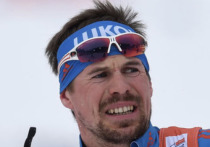 Олимпийский чемпион Сергей Устюгов стал победителем спринтерской гонки свободным стилем на третьем этапе Кубка России по лыжным гонкам, который проходит в Чусовом