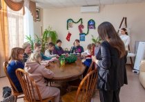 В Многопрофильном социальном центре «Содействие» состоялось очередное занятие «Родительского клуба» для замещающих семей