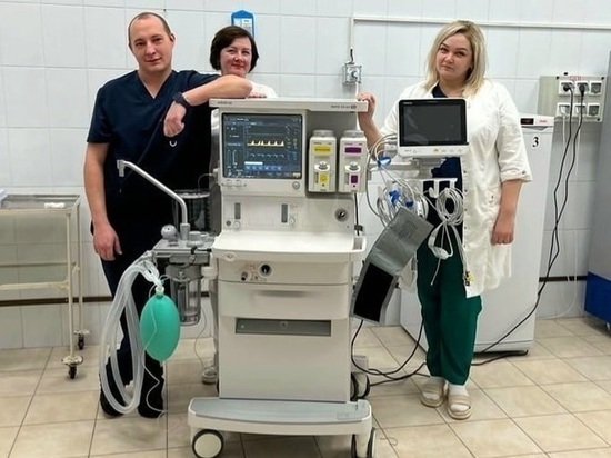 В Ливенскую ЦРБ завезли современный наркозно-дыхательный аппарат для анестезиологической службы