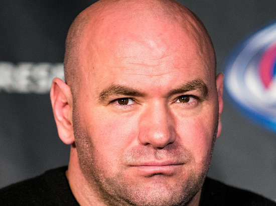 Президент UFC назвал ужасным поединок россиянина Анкалаева и поляка Блаховича