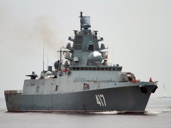 Фрегат «Адмирал Горшков» прибыл в Североморск после обслуживания в Кронштадте