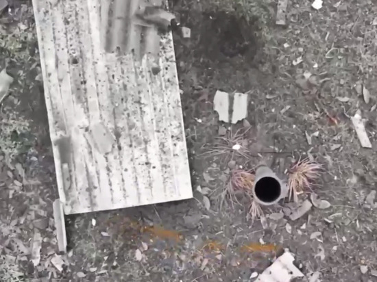 Дрон закинул гранату в трубу подземного блиндажа ВСУ: видео