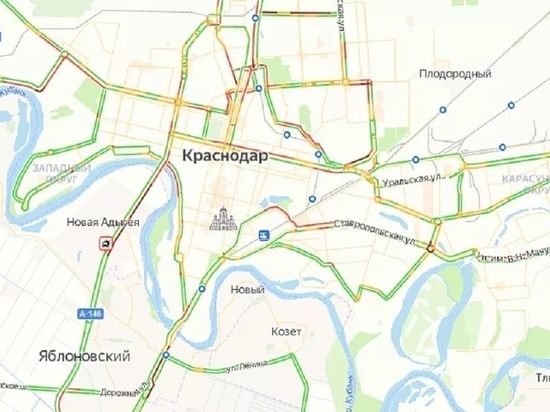 Утром в понедельник на въездах в Краснодар со стороны Адыгеи образовались пробки