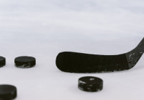58-летний мужчина умер от сердечного приступа во время игры в хоккей в субботу утром
