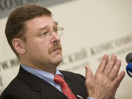 Косачев заявил, что Франция и Германия проявляют чувство самосохранения