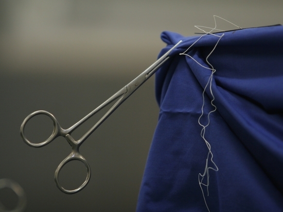 Успешную операцию по удалению лишней фаланги на руке у ребенка провели в Подмосковье