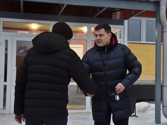 Первые жильцы получили ключи от новых квартир в доме для переселенцев в Вологде