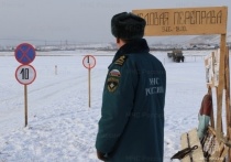 Сотрудники забайкальского МЧС допустили к эксплуатации первую ледовую переправу в регионе