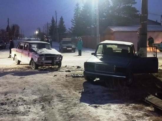 Два водителя без прав попали в ДТП в Ширинском районе