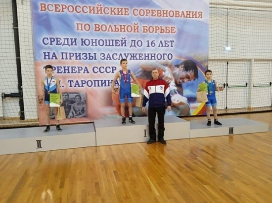 Юные кузбасские борцы стали призерами на всероссийских соревнованиях