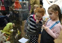 В Музейно-выставочном центре городского округа Серпухов открылась уникальная экспозиция частной коллекции «Игрушки моего детства»