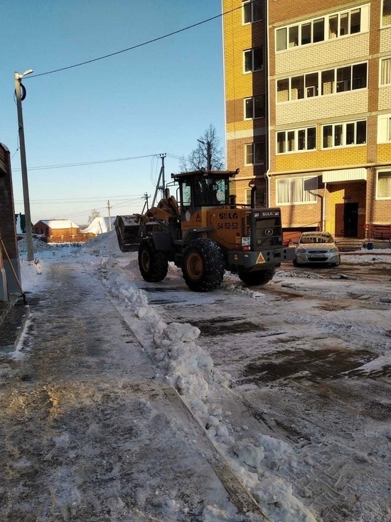 В Йошкар-Оле расчистили от снега около 40% дворов