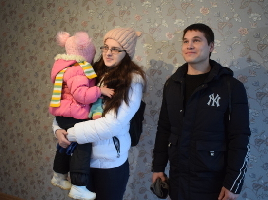 В Иванове еще одна семья, где глава – сирота, справляют новоселье