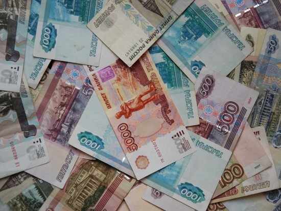 Волгоградка потеряла 15 тыс. рублей в попытке заработать на ставках