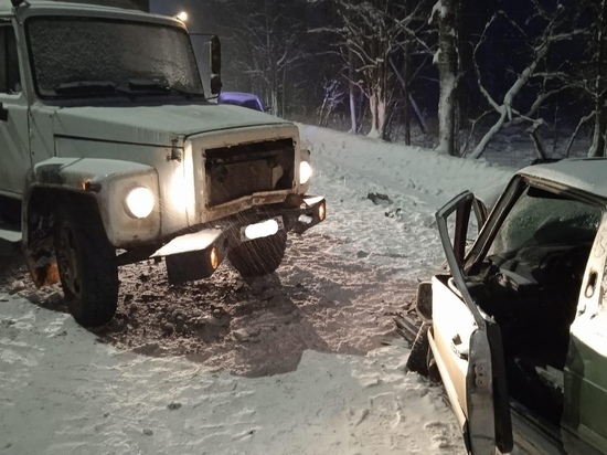 Водитель оказался в больнице после ДТП вблизи поселка Карелии Лоухи