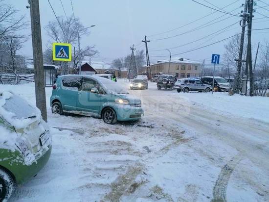 Женщина пострадала в ДТП возле психбольницы в Южно-Сахалинске