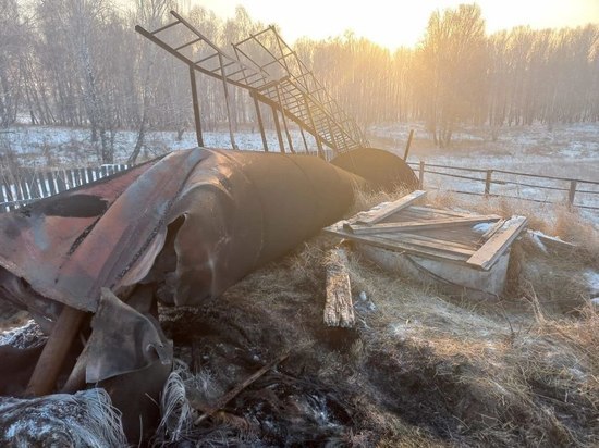 В Красноярском крае прокуратура начала проверку из-за обрушения водонапорной башни