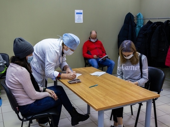 На утренниках в детсадах Новосибирской области частично введут масочный режим