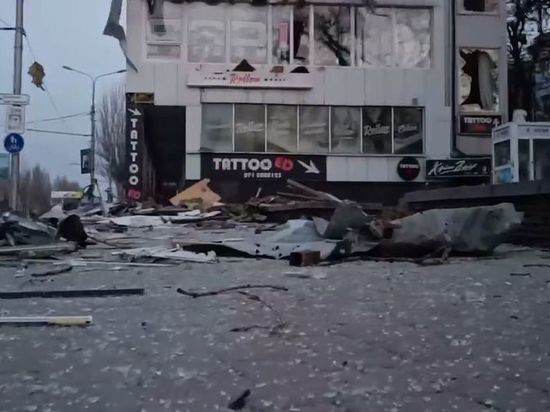 Военкор Сладков показал видео разрушений после обстрела Донецка